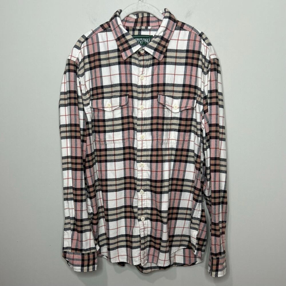 American Eagle Plaid Flannel Button Down Shirt Size L Chest Pockets Long Sleeves